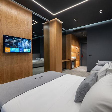 Gest Hotel Radhimë Eksteriør bilde