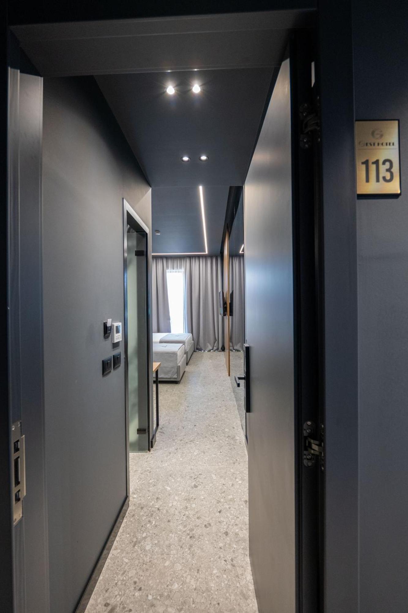 Gest Hotel Radhimë Eksteriør bilde