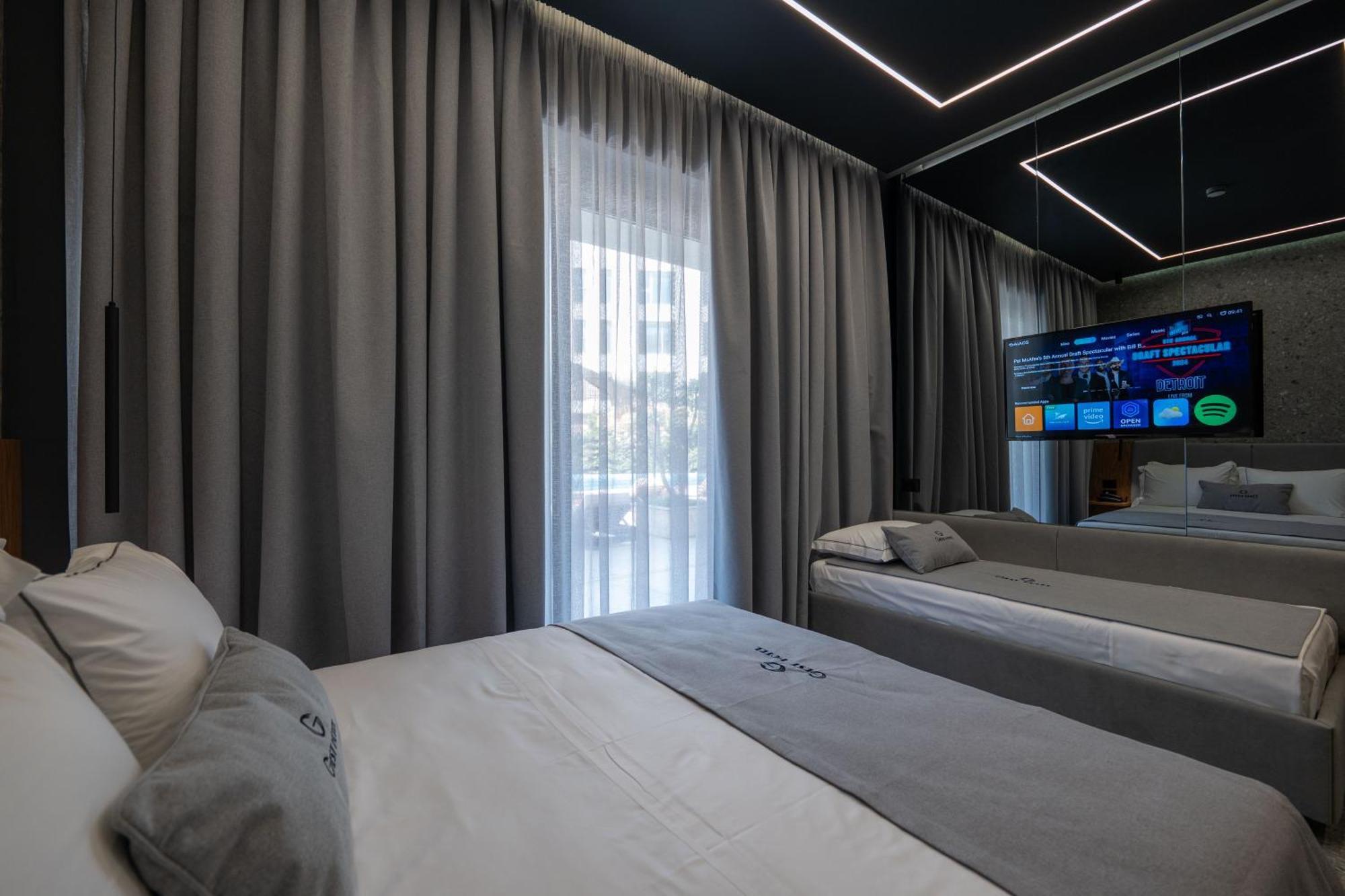 Gest Hotel Radhimë Eksteriør bilde