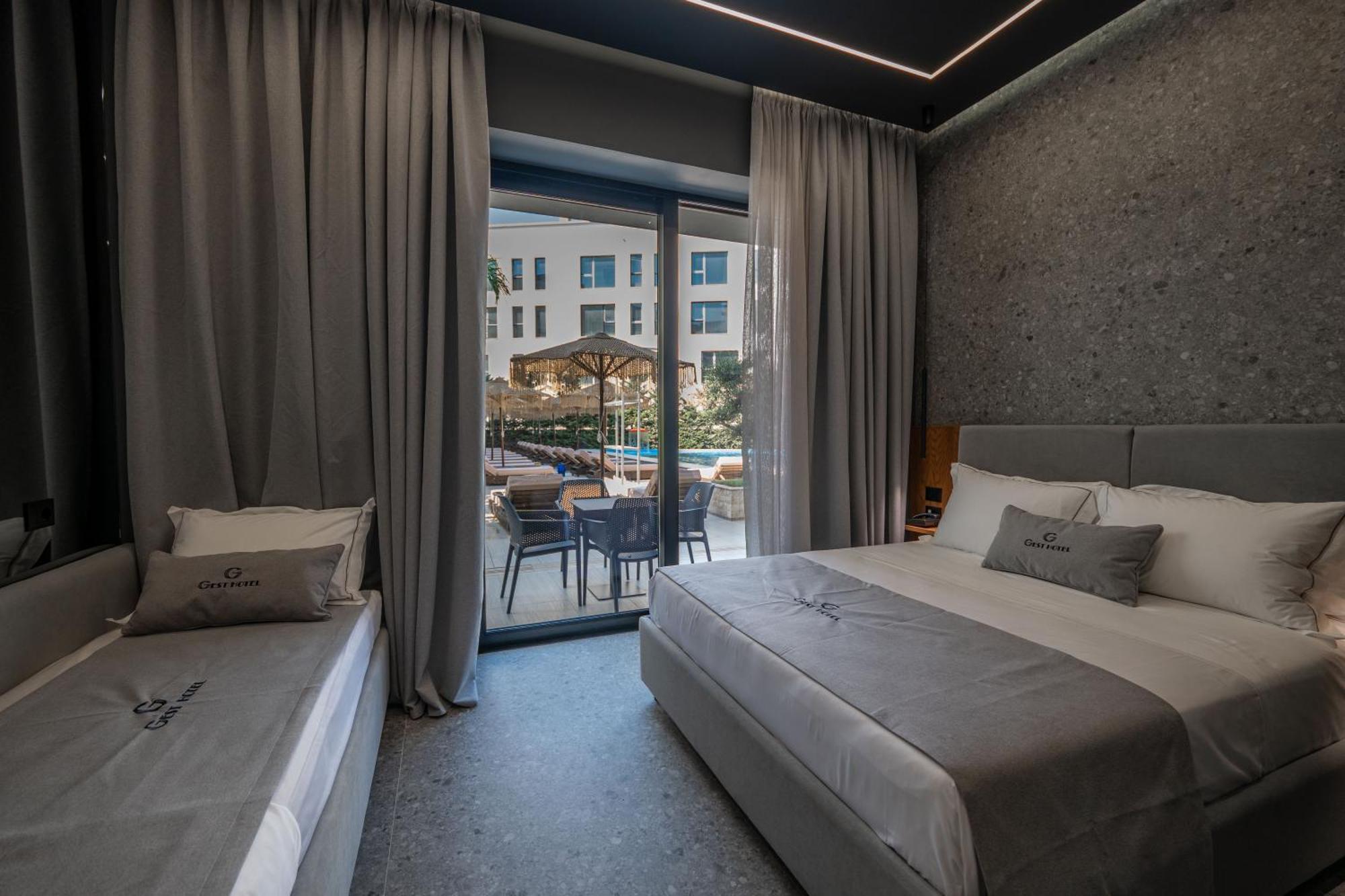 Gest Hotel Radhimë Eksteriør bilde