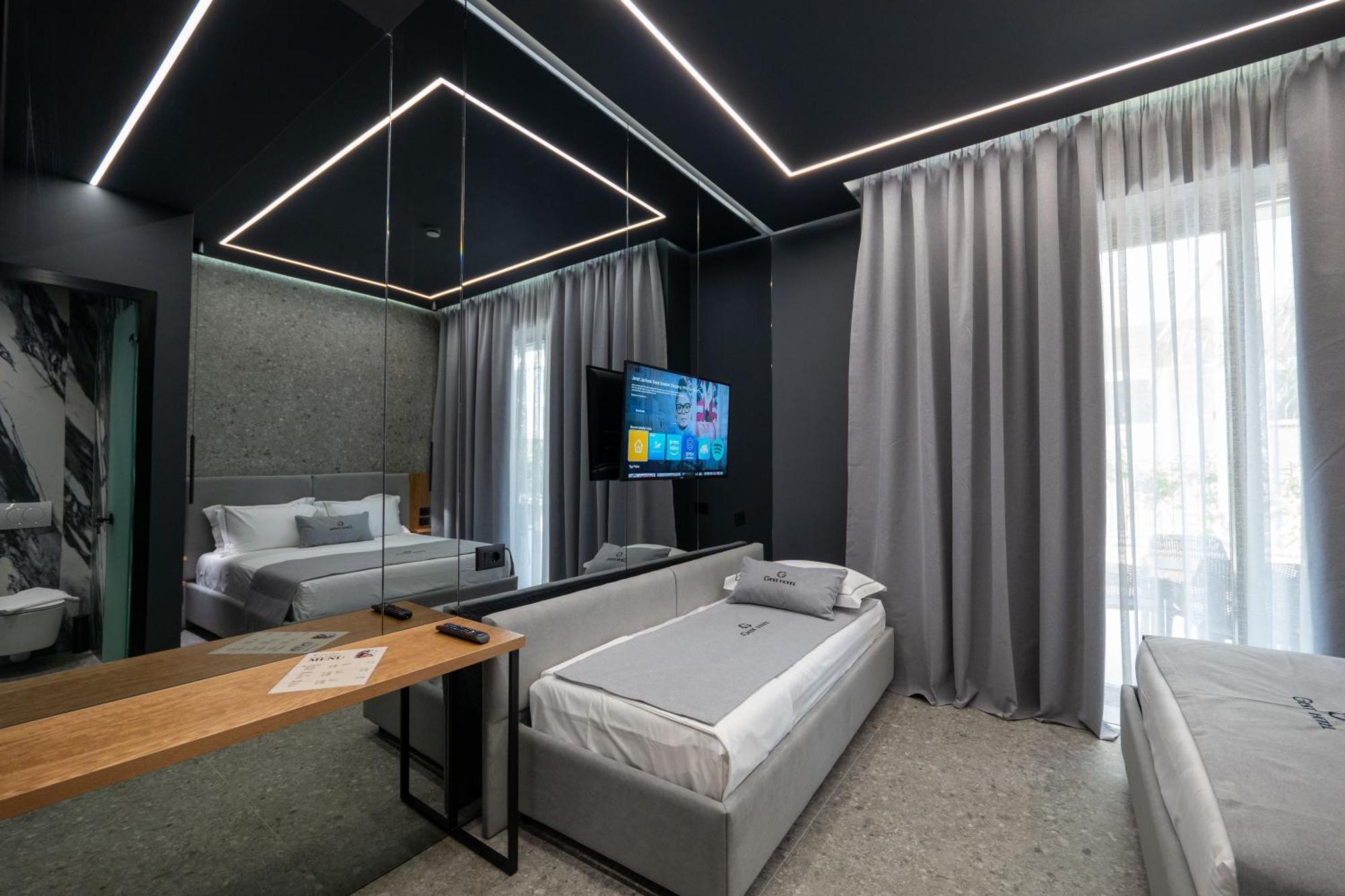 Gest Hotel Radhimë Eksteriør bilde