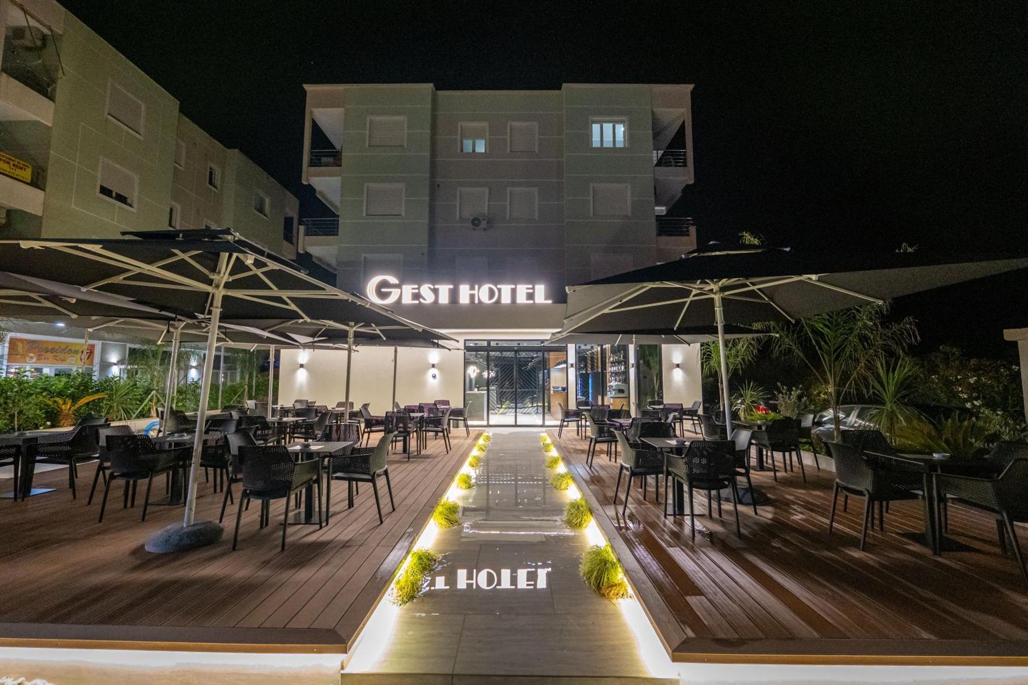 Gest Hotel Radhimë Eksteriør bilde
